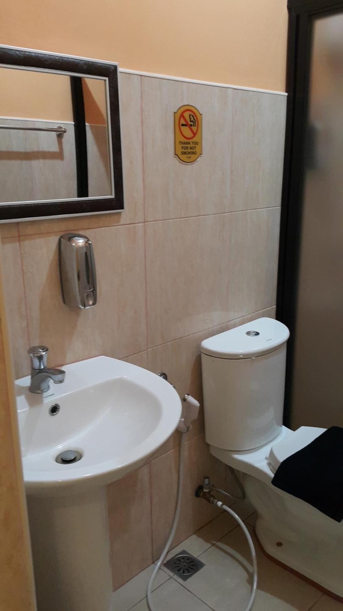 Hotel Bnl Калибо Екстериор снимка